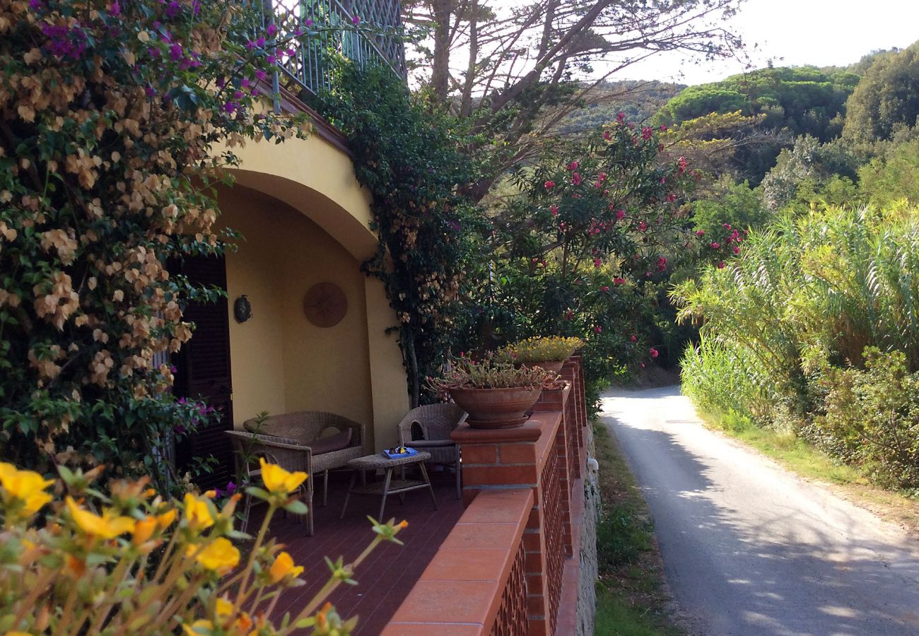 Ferienhaus in Portoferraio - Le Ginestre