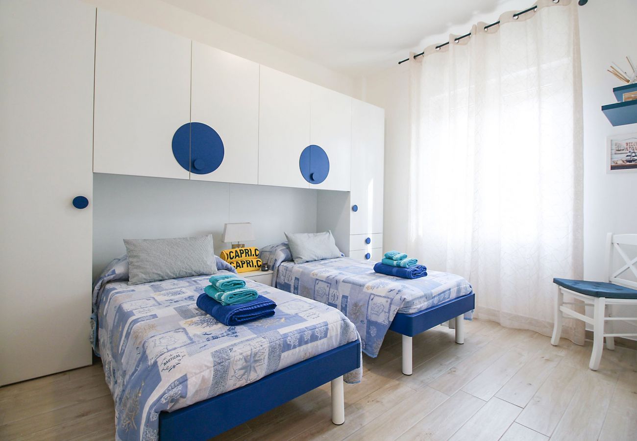 Marina di Grosseto-Wohnung Il Timone - Das farbenfrohe Kinderzimmer