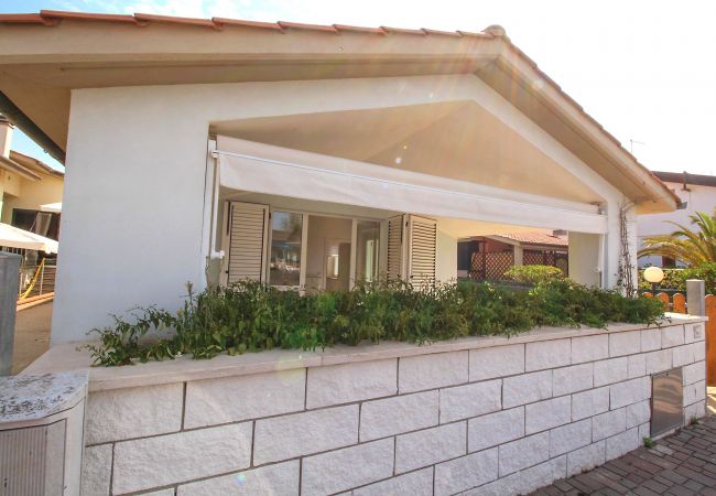 Chalet in Marina di Grosseto - Villino Azzurro al mare Chalet in Marina di Grosseto - Villino Azzurro al mare