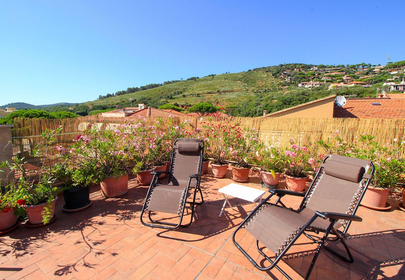 Wohnung Anna in Castiglione della Pescaia - Die private Terrasse