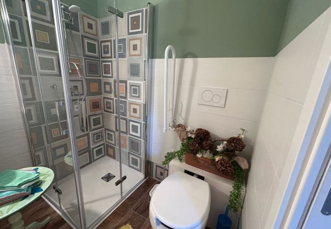 Villa in Marina di Grosseto - Villa Gio-Dì con grande giardino Villa in Marina di Grosseto - Villa Gio-Dì con grande giardino