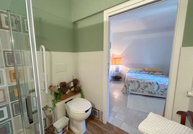 Villa in Marina di Grosseto - Villa Gio-Dì con grande giardino Villa in Marina di Grosseto - Villa Gio-Dì con grande giardino