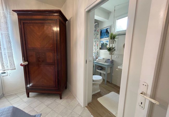 Villa in Marina di Grosseto - Villa Gio-Dì con grande giardino Villa in Marina di Grosseto - Villa Gio-Dì con grande giardino