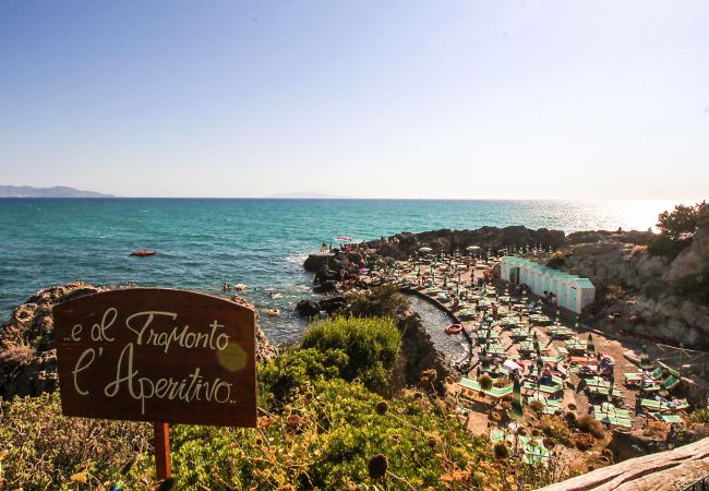 Ferienwohnung in Talamone - Appartamento Talamone - 100 metri dalla spiaggia Ferienwohnung in Talamone - Appartamento Talamone - 100 metri dalla spiaggia