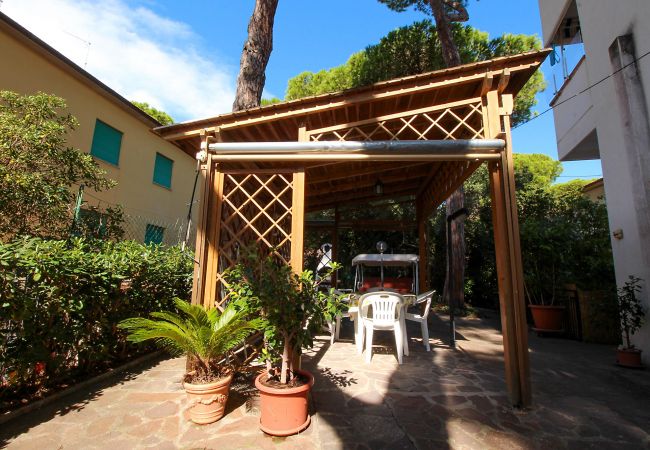Ferienwohnung in Marina di Grosseto - Appartamento Rosmarina 300 metri dal mare Ferienwohnung in Marina di Grosseto - Appartamento Rosmarina 300 metri dal mare