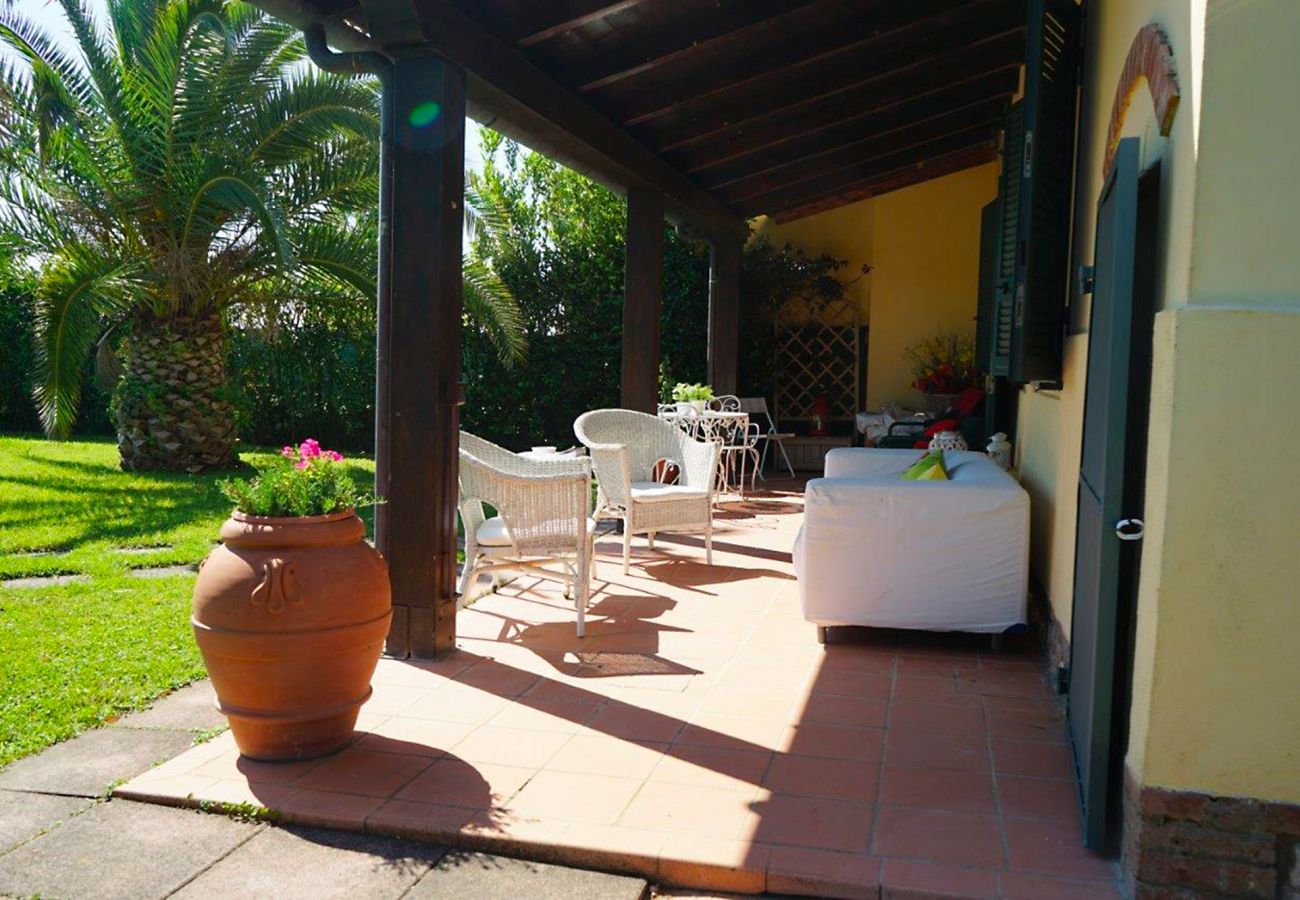 Chalet in Principina Terra - Villetta l'Oasi