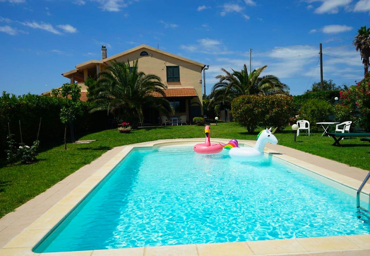 Chalet in Principina Terra - Villetta l'Oasi