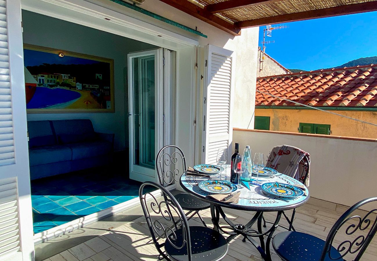 Ferienwohnung in Portoferraio - Appartamento Terrazza