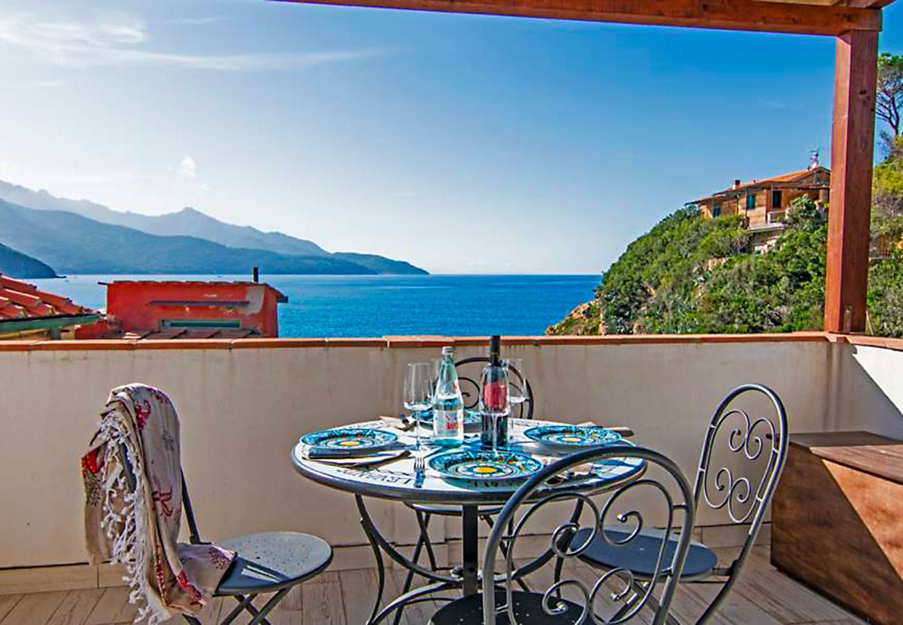 Ferienwohnung in Portoferraio - Appartamento Terrazza