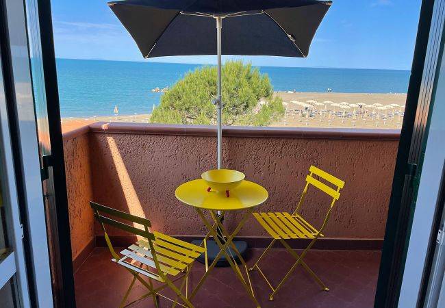 Ferienwohnung in Albinia - Appartamento La Ginestra sulla Spiaggia Ferienwohnung in Albinia - Appartamento La Ginestra sulla Spiaggia