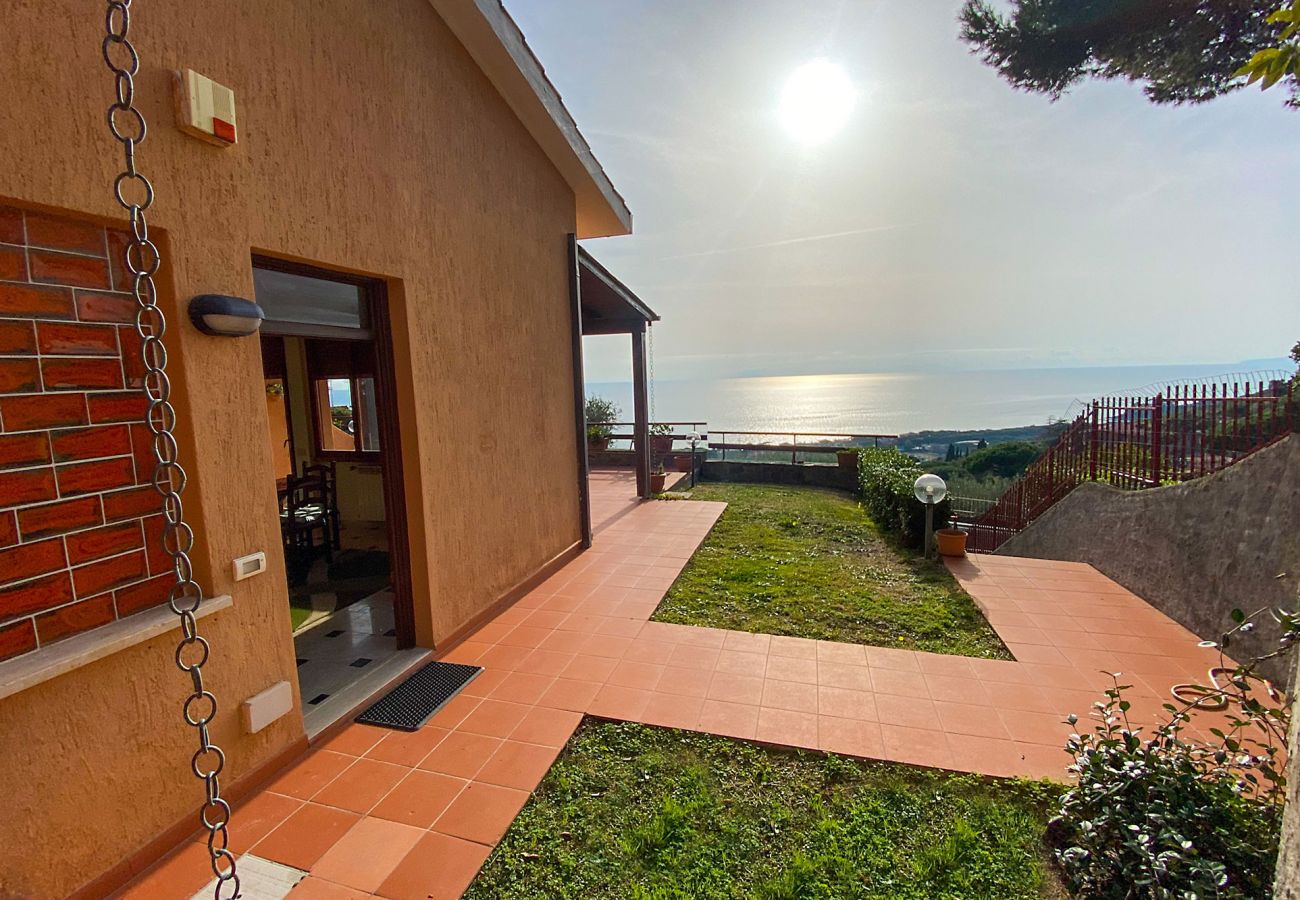 Ferienwohnung in Castiglione della Pescaia - Appartamento Bellevue