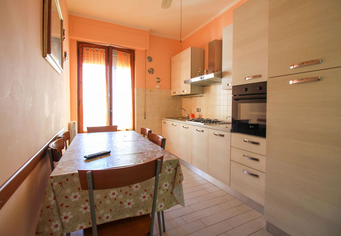 Ferienwohnung in Follonica - Appartamento Follonica 95