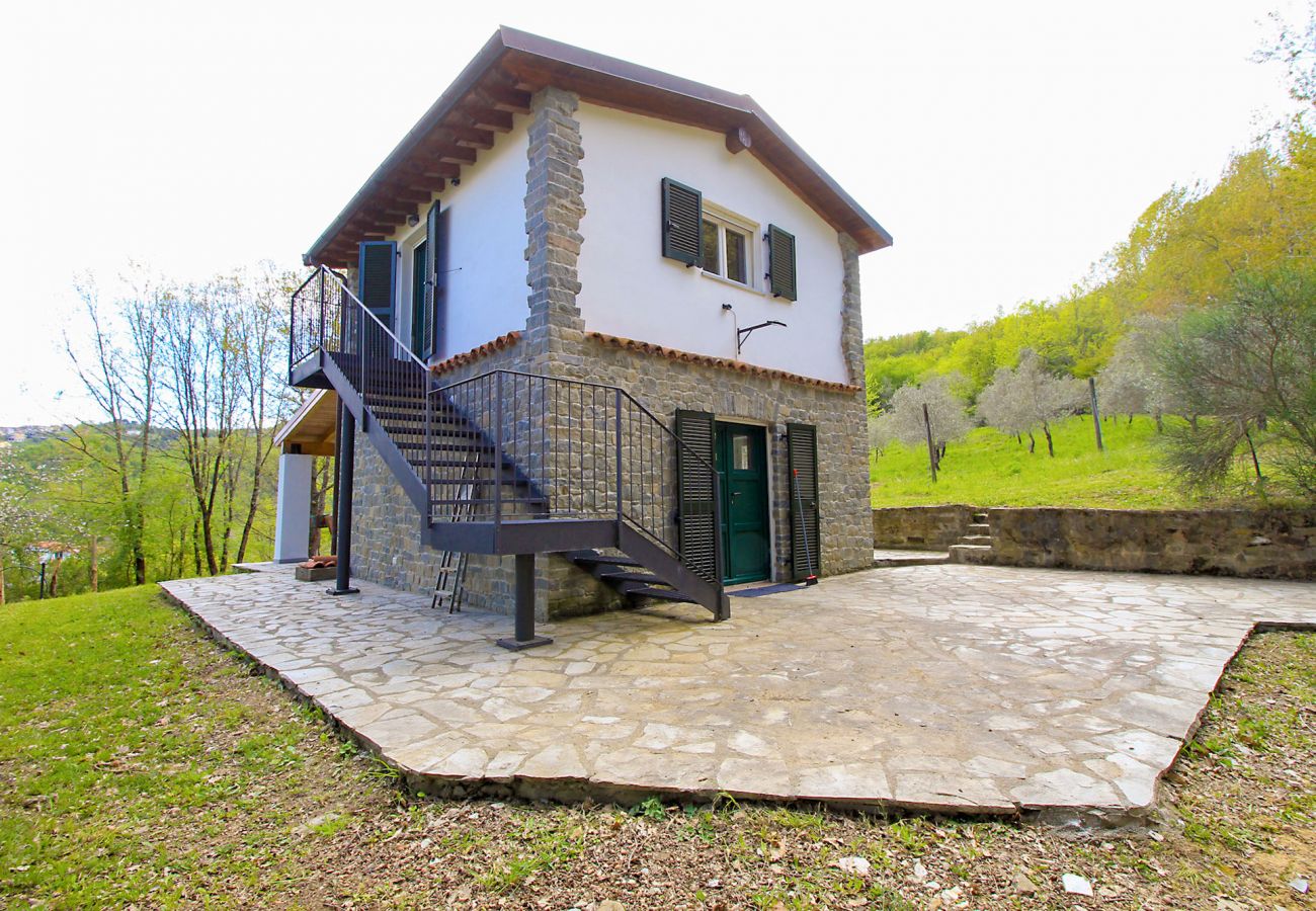 Ferienhaus in Tendola - La Padula - Casa Fantasma