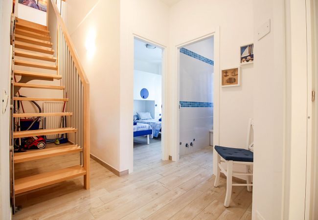 Appartement Marina di Grosseto-Il Timone - L'escalier intérieur