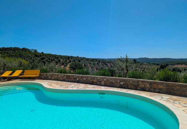 Villa à Suvereto - Villa Poggio al Coniglio a Suvereto con piscina Villa à Suvereto - Villa Poggio al Coniglio a Suvereto con piscina