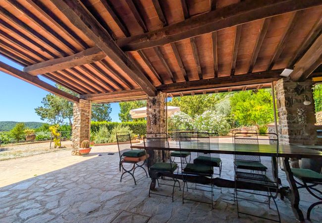 Villa à Suvereto - Villa Poggio al Coniglio a Suvereto con piscina Villa à Suvereto - Villa Poggio al Coniglio a Suvereto con piscina