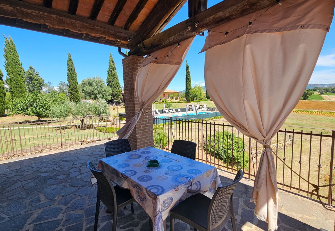 Appartement à Scansano - Appartement Roggiano, Nature Toscane avec Piscine