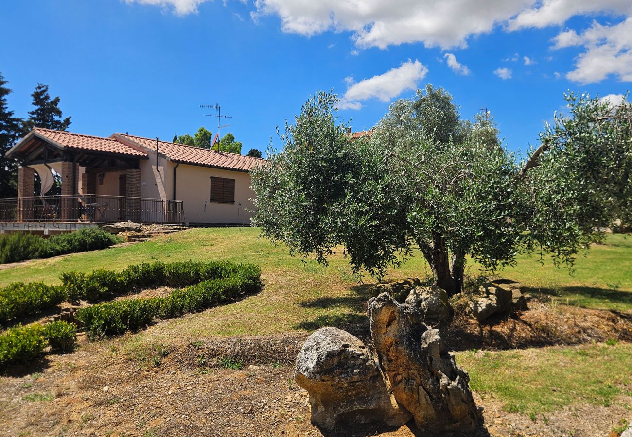 Appartement à Scansano - Appartement Sicomoro, à la campagne et piscine