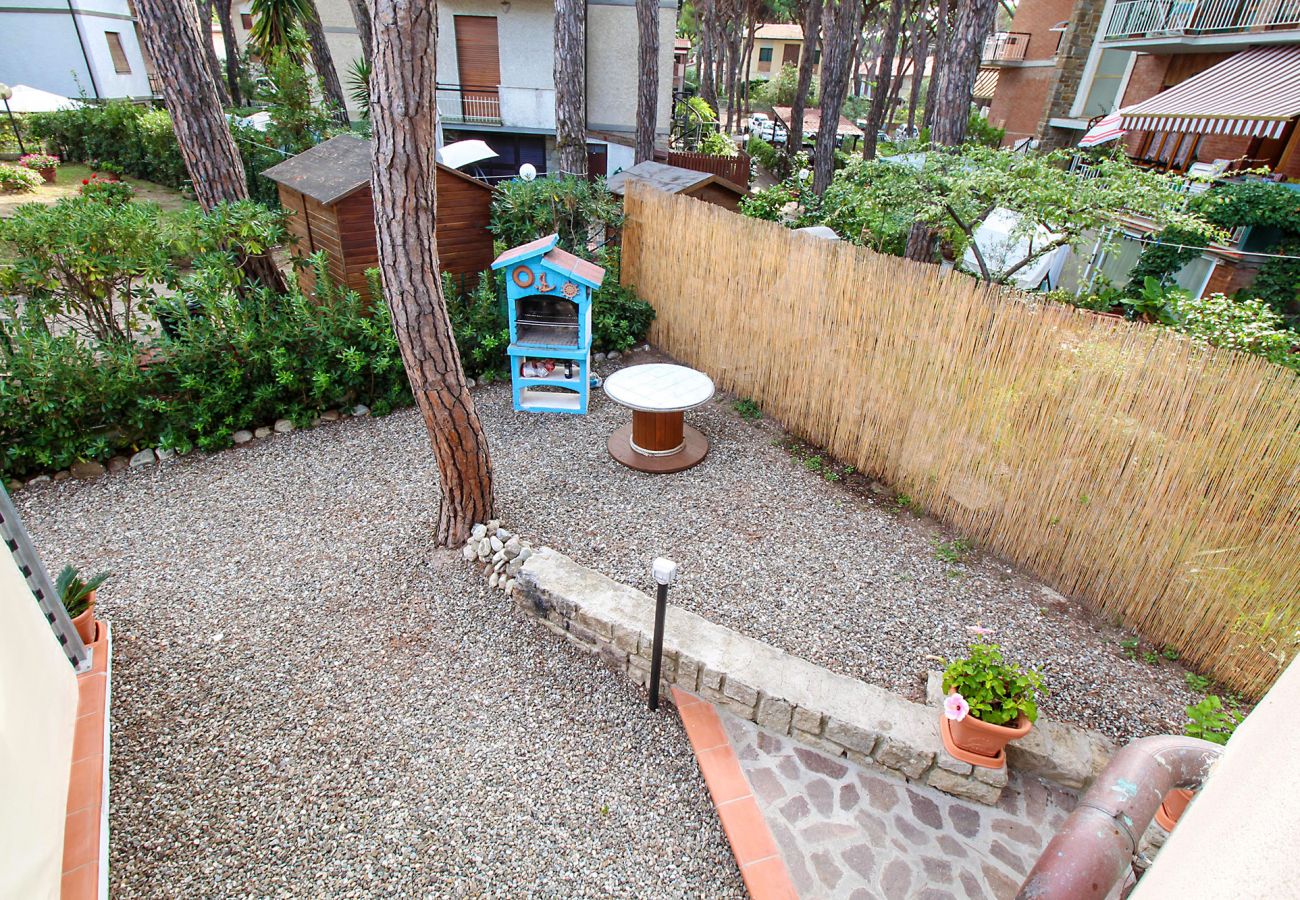 Marina di Grosseto - Residence Il Faro - Il barbecue per gli ospiti