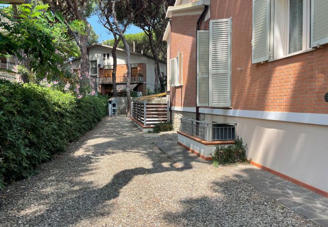 Appartamento a Marina di Grosseto - Appartamento Oblò vicino alle spiagge Appartamento a Marina di Grosseto - Appartamento Oblò vicino alle spiagge