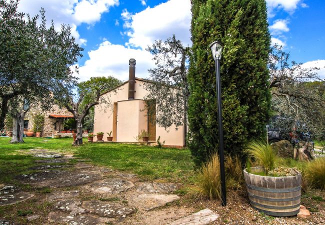 Casa a Roccatederighi - Casale Vezzoli con piscina Casa a Roccatederighi - Casale Vezzoli con piscina
