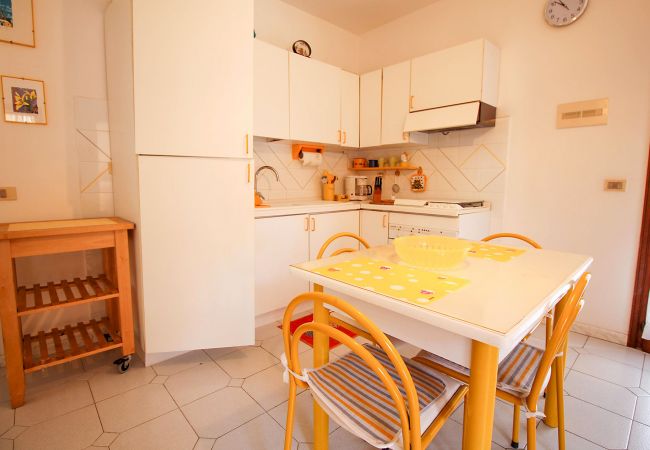 Appartamento a Marina di Grosseto - Appartamento Rosmarina 300 metri dal mare Appartamento a Marina di Grosseto - Appartamento Rosmarina 300 metri dal mare