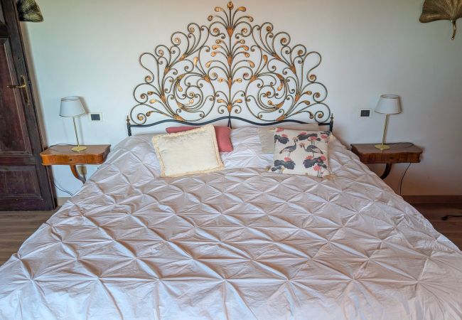 Villa a Suvereto - Villa Poggio al Coniglio a Suvereto con piscina Villa a Suvereto - Villa Poggio al Coniglio a Suvereto con piscina