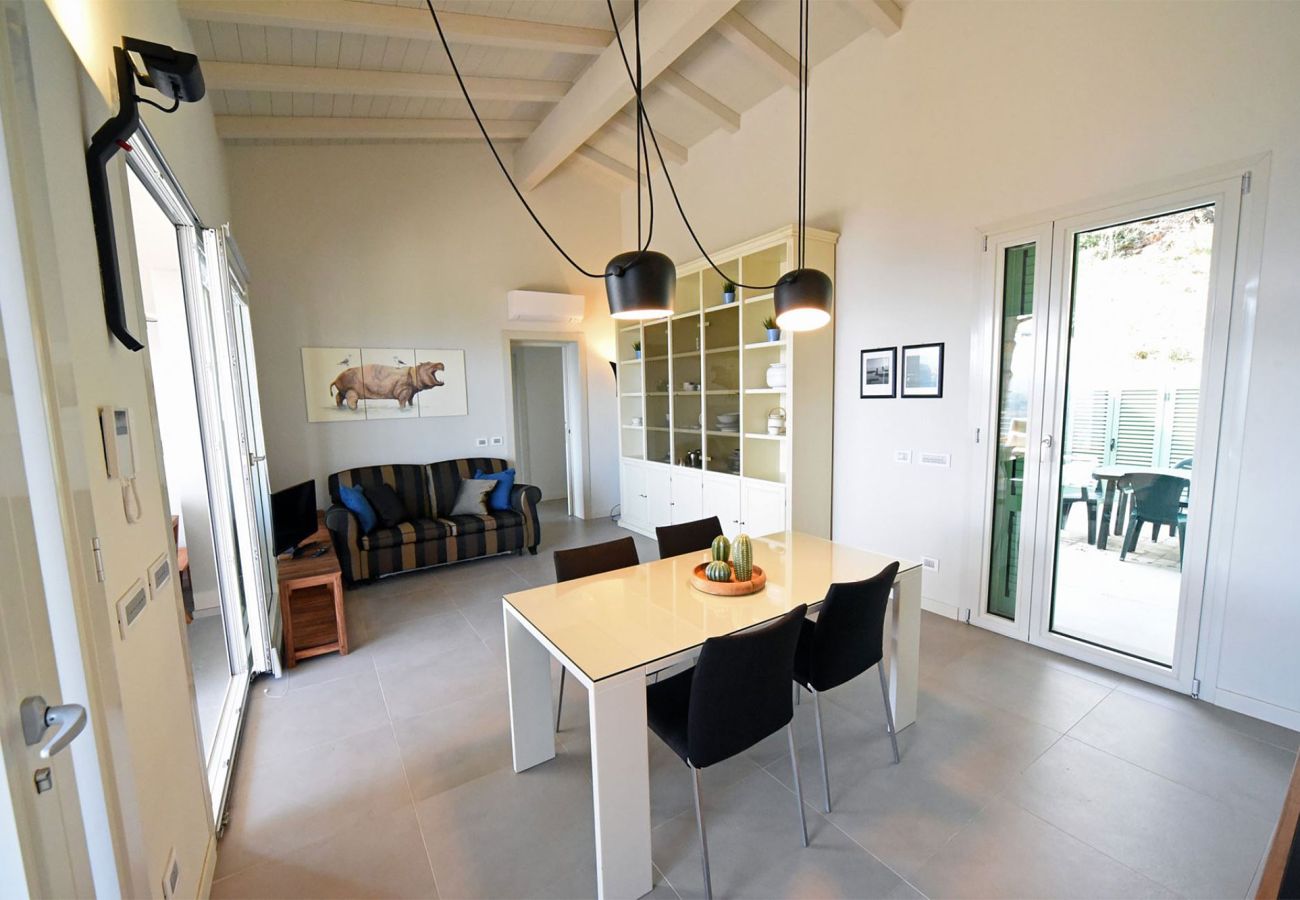 Villa a Marciana Marina - Villa Laura Isola d'Elba con vista mare