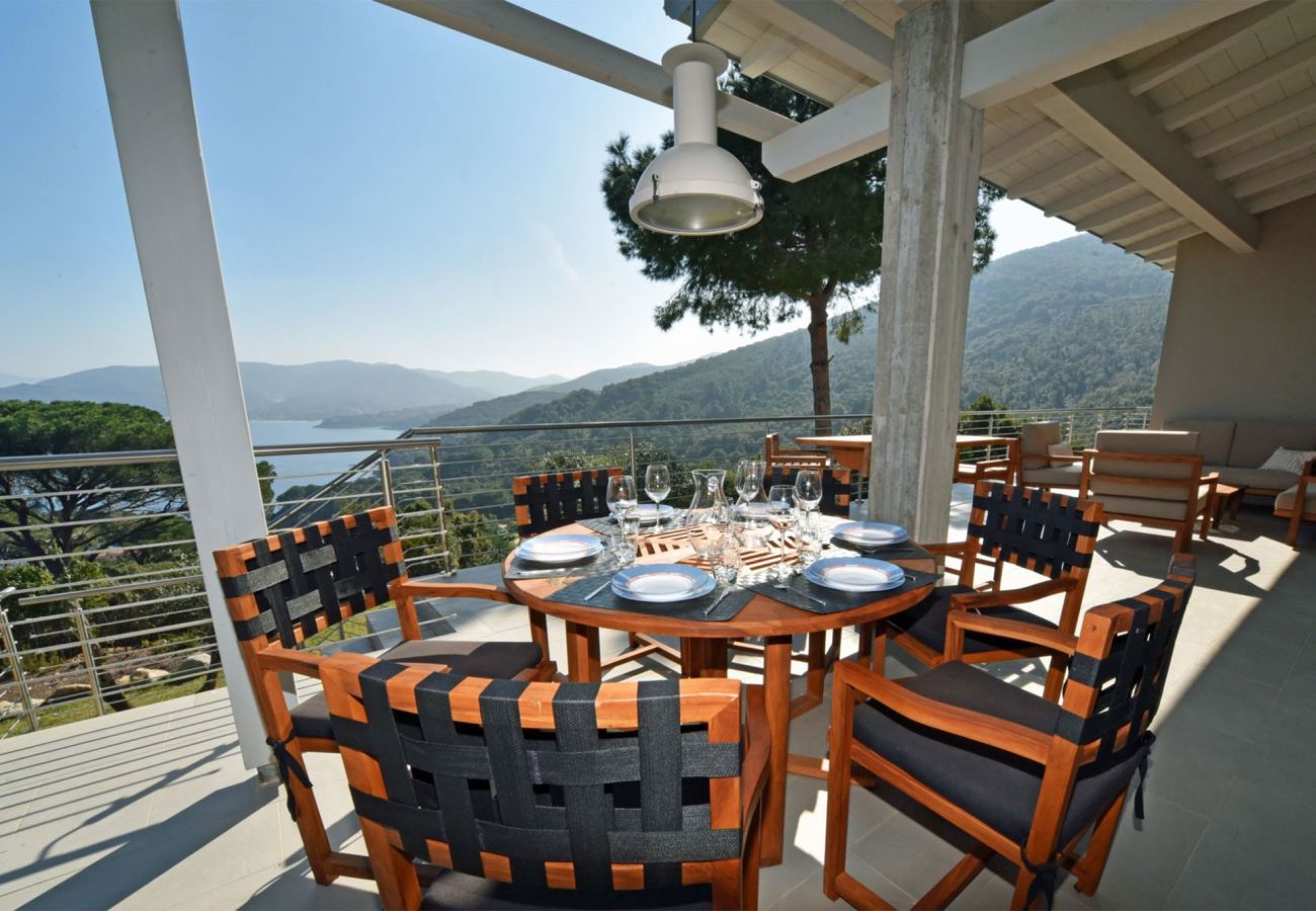 Villa a Marciana Marina - Villa Laura Isola d'Elba con vista mare