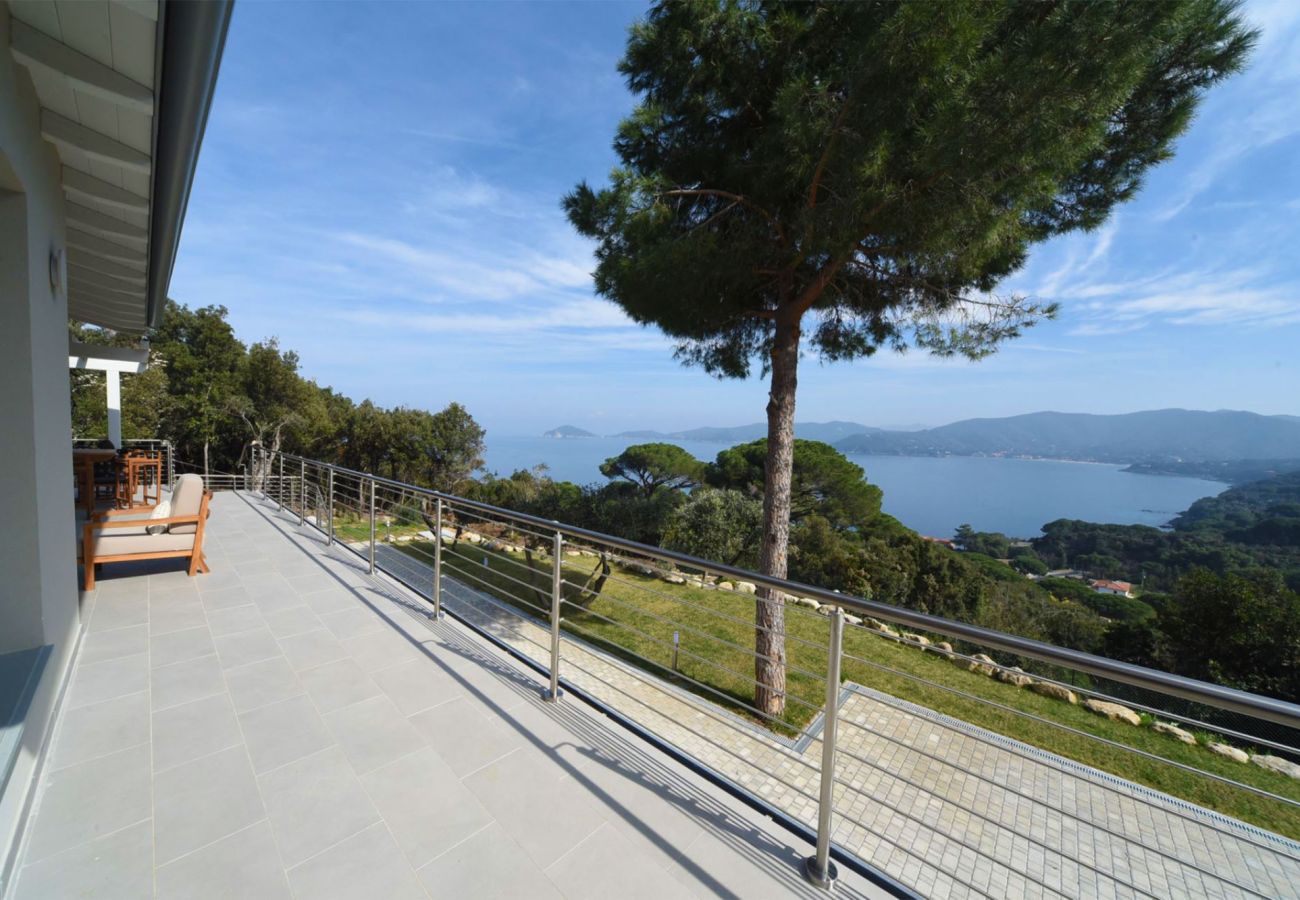 Villa a Marciana Marina - Villa Laura Isola d'Elba con vista mare