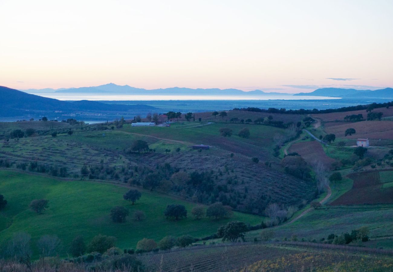 Casa a Magliano in Toscana - La Centurina con vista panoramica