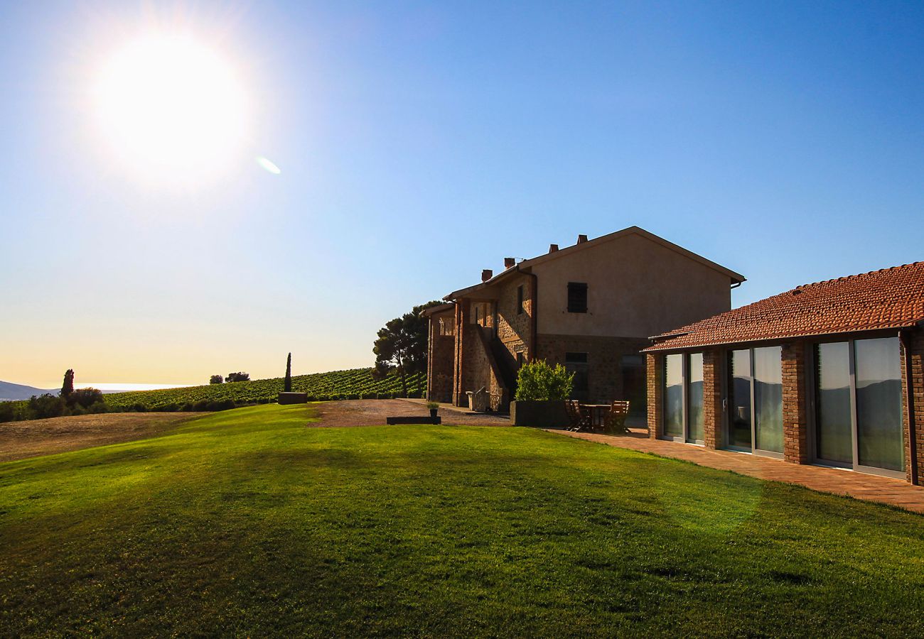 Casa a Magliano in Toscana - La Centurina con vista panoramica