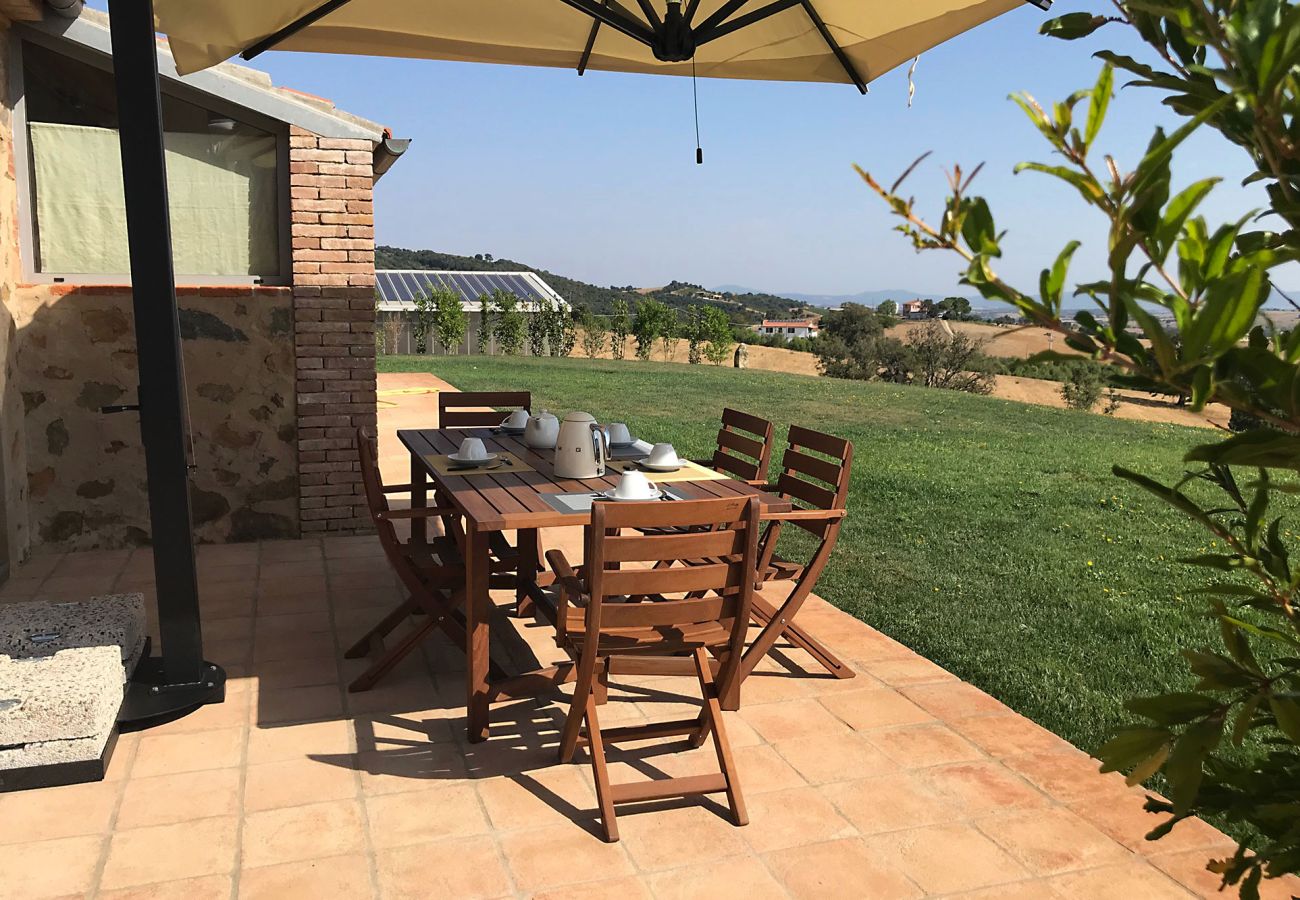 Casa a Magliano in Toscana - La Centurina con vista panoramica