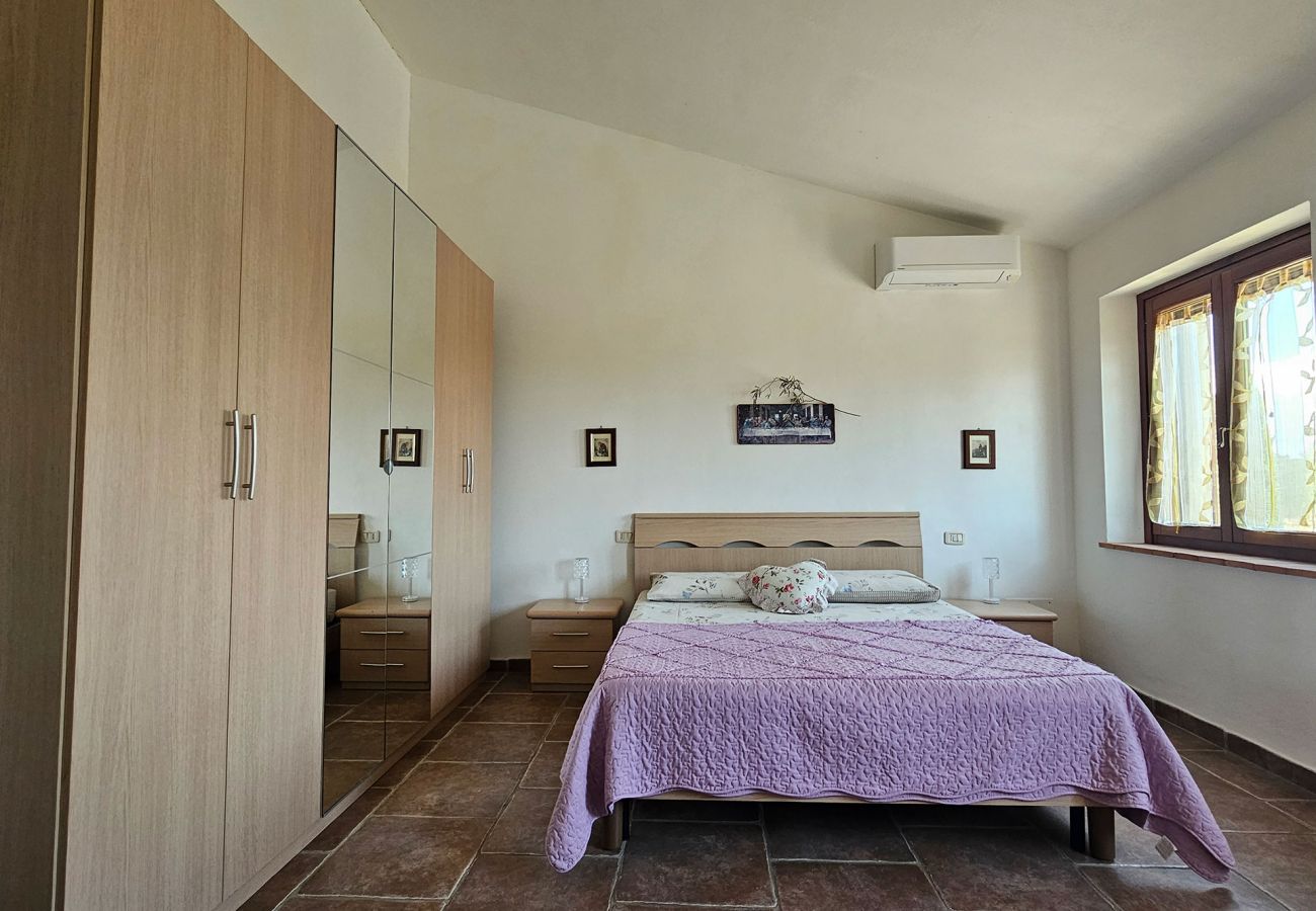 Appartamento a Scansano - Appartamento Sicomoro, piscina e campagna