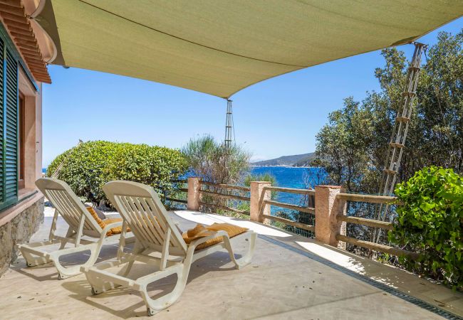 Villa in Marciana Marina - Casa Rosa di Redinoce Isola d'Elba Villa in Marciana Marina - Casa Rosa di Redinoce Isola d'Elba