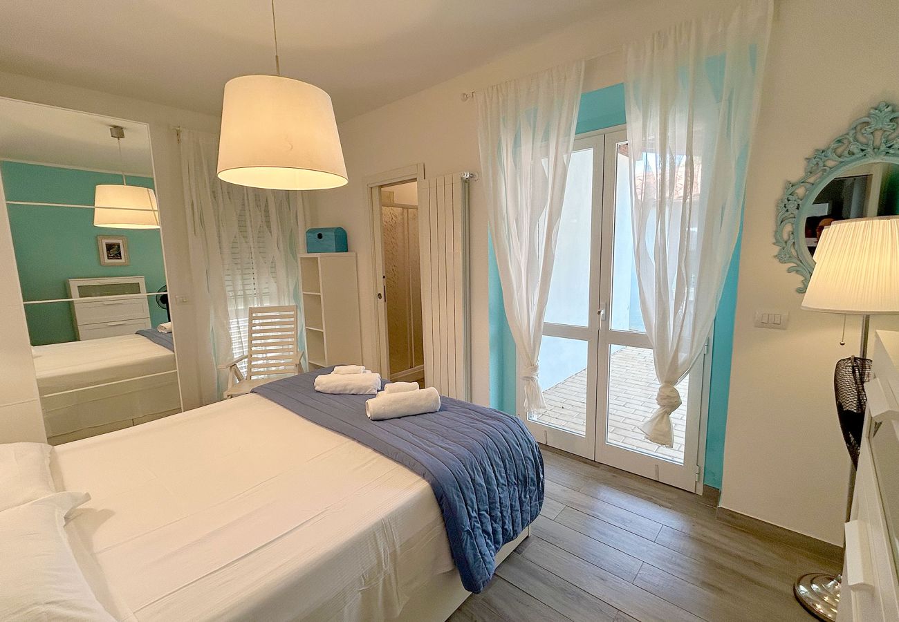 Chalet in Marina di Grosseto - House Villino Azzurro at 50 meters from the beach