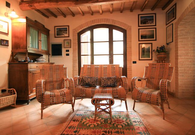 Villa in Pari - Villa Este con piscina Villa in Pari - Villa Este con piscina