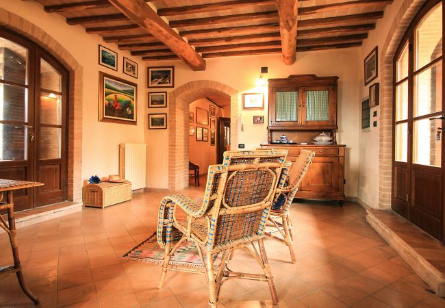 Villa in Pari - Villa Este con piscina Villa in Pari - Villa Este con piscina