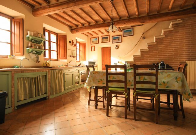 Villa in Pari - Villa Este con piscina Villa in Pari - Villa Este con piscina