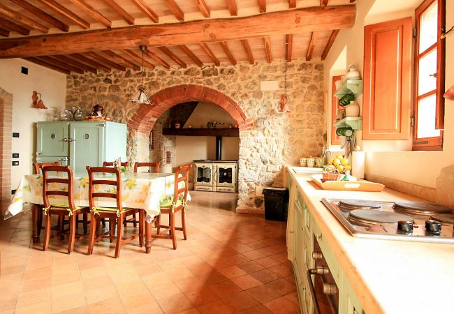 Villa in Pari - Villa Este con piscina Villa in Pari - Villa Este con piscina