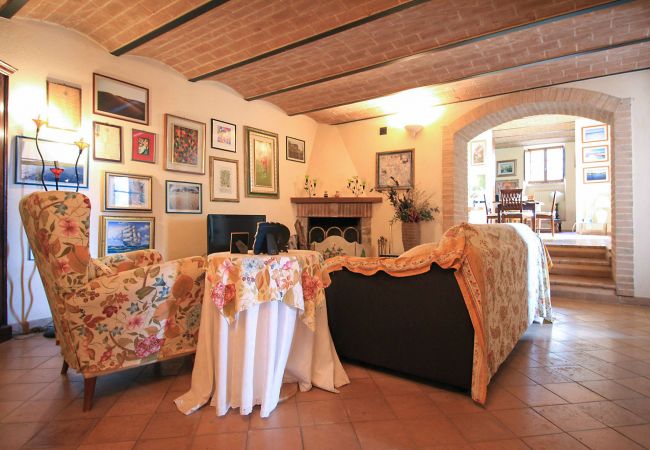 Villa in Pari - Villa Este con piscina Villa in Pari - Villa Este con piscina