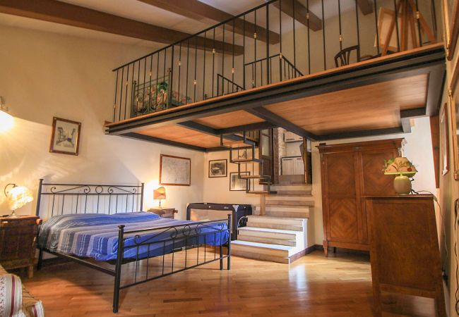 Villa in Pari - Villa Este con piscina Villa in Pari - Villa Este con piscina