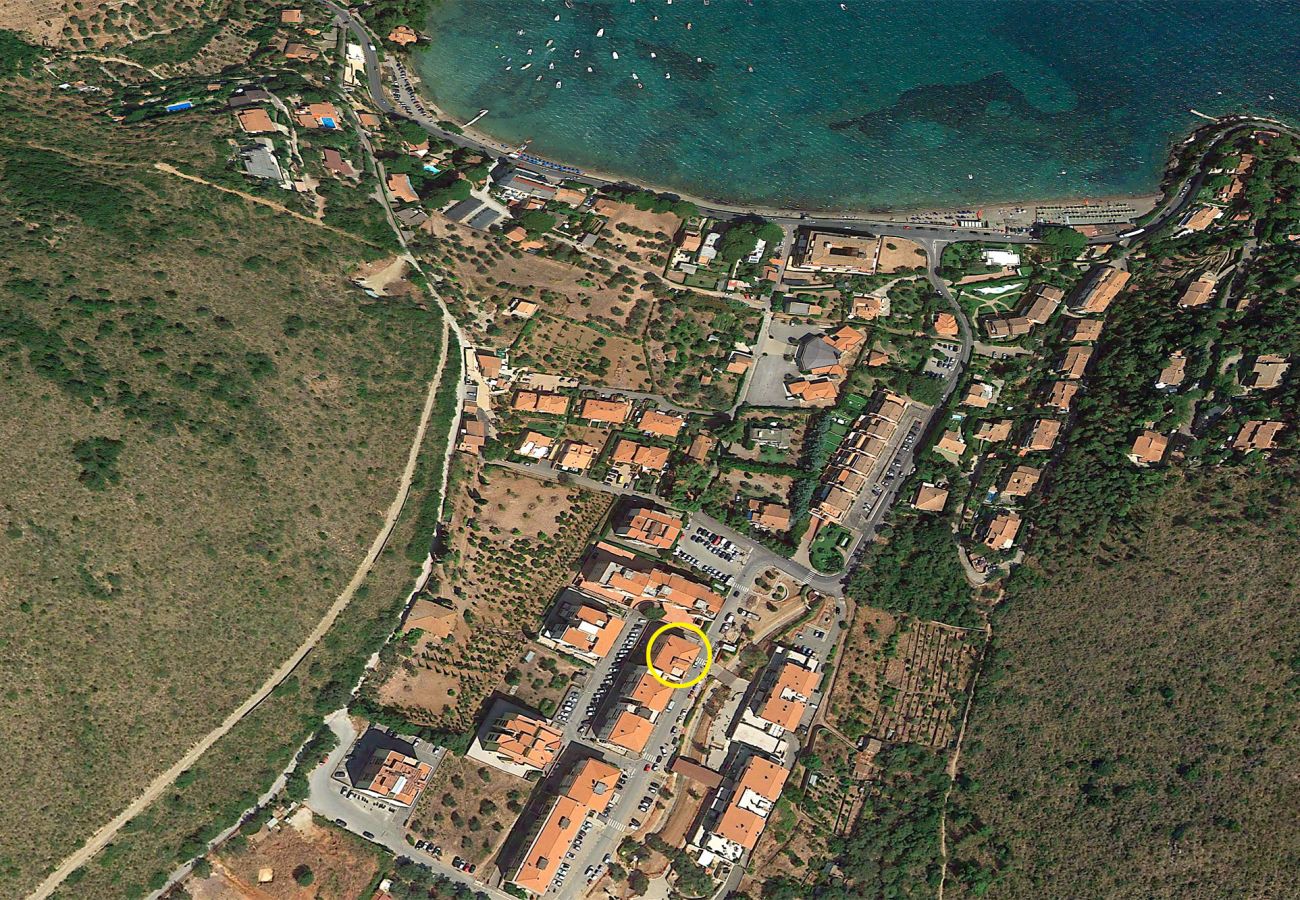 Porto S. Stefano-Pozzarello Apartment-Location of the apartment