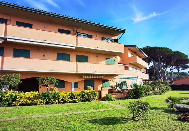 Giannella - Il Germoglio Apartment - View from the beach
