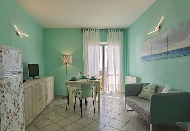 Giannella - Il Germoglio Apartment - The bright living room