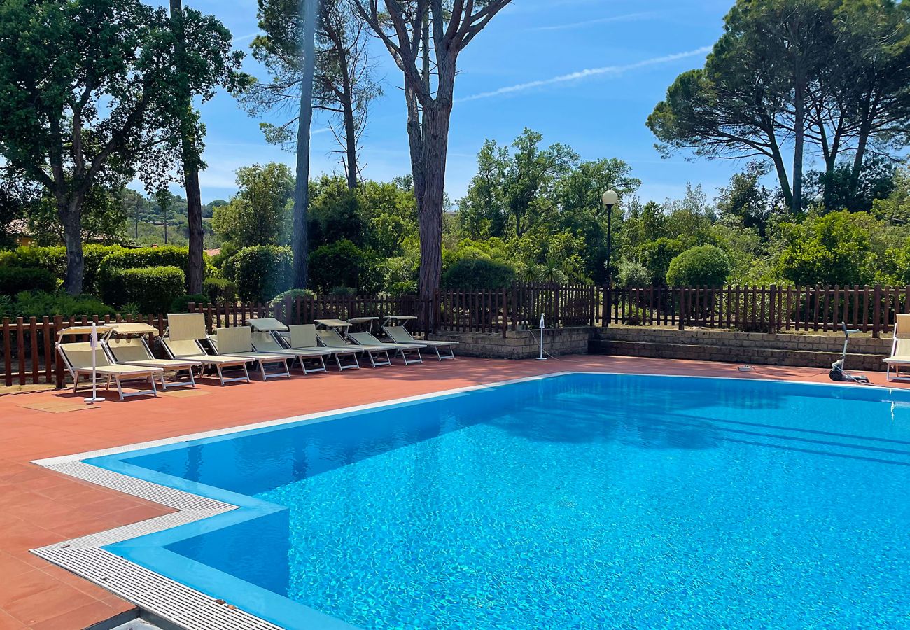 Chalet in Punta Ala - Appartamento Renaione Trilo