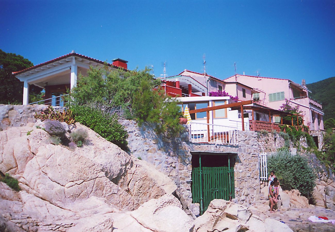 Villa in Portoferraio - The Boat