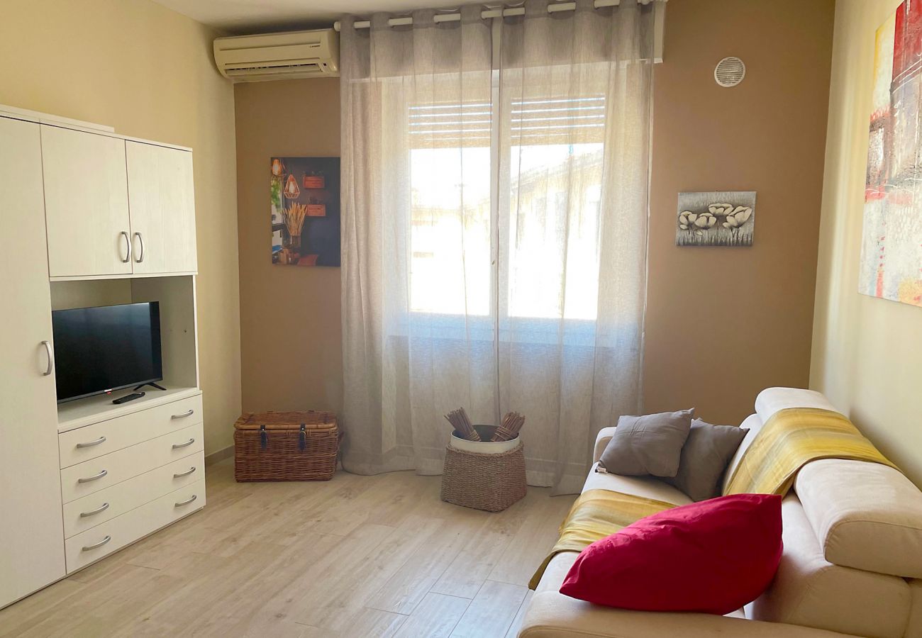 Living room in apartment in Castiglione della Pescaia in Tuscany