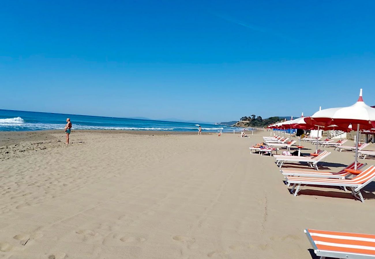 Apartment in Castiglione della Pescaia - Appartamento Ovest Castiglione