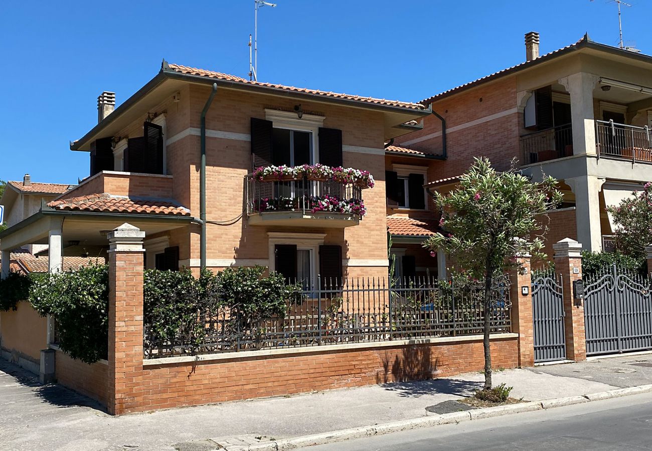 Villa in Marina di Grosseto - Villa Minou Marina di Grosseto